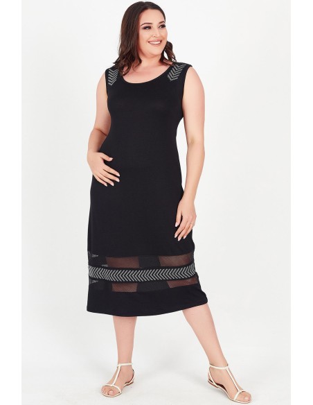 Modes melna kleita ar lencēm