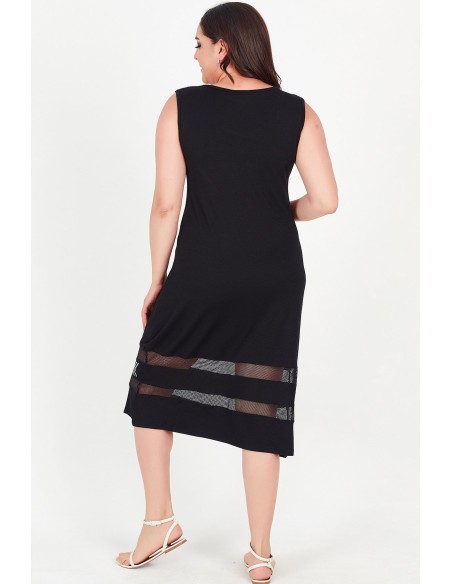 Moekas must rihmadega kleit