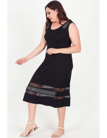 Moekas must rihmadega kleit