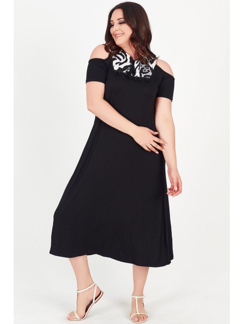 Must loomakarva motiividega kleit Must loomakarva motiividega kleit