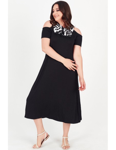 Must loomakarva motiividega kleit