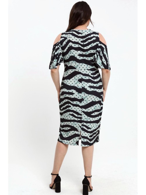 Skaista kleita piparmētru krāsā Skaista kleita piparmētru krāsā