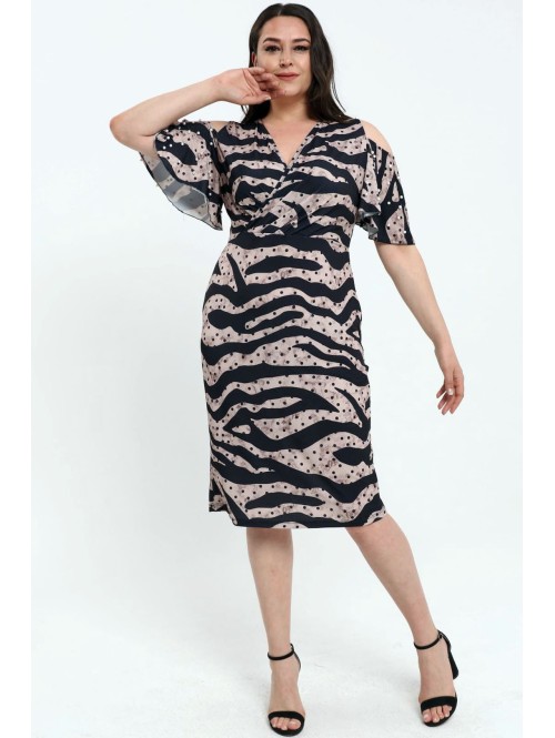 Smėlio spalvos suknelė su dirbtiniais perlais Smėlio spalvos suknelė su dirbtiniais perlais