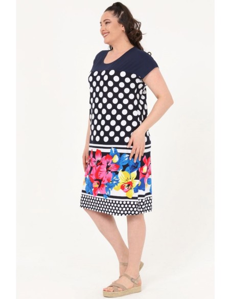 Kaunis pallide ja lilledega suvekleit