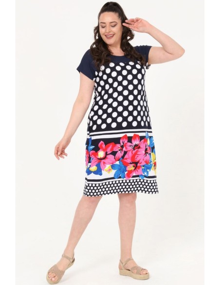 Kaunis pallide ja lilledega suvekleit