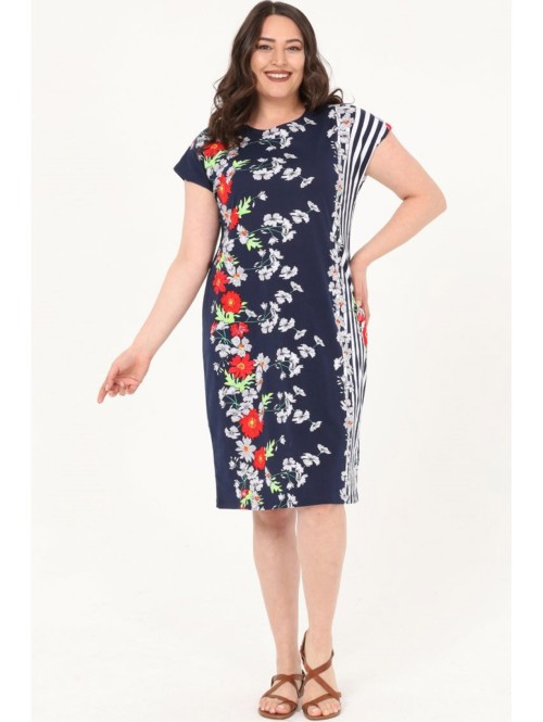 Mustriline lühikeste varrukatega... Mustriline lühikeste varrukatega...