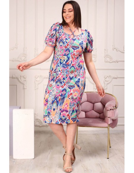 Daudzkrāsaina sieviešu ikdienas kleita