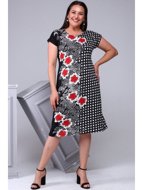 Trispalvė moteriška suknelė laisvalaikiui Trispalvė moteriška suknelė laisvalaikiui