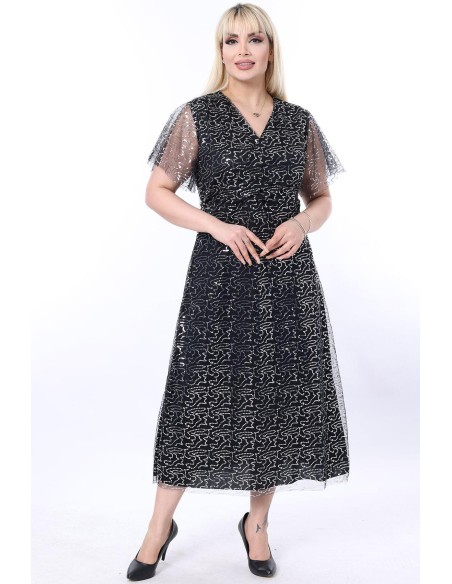 Длинное праздничное платье с чешуей