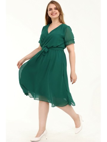 Zaļa plīvojoša kleita ar lencīti 2