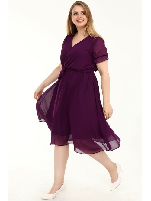 Skaista violeta kleita ar īsām... Skaista violeta kleita ar īsām...