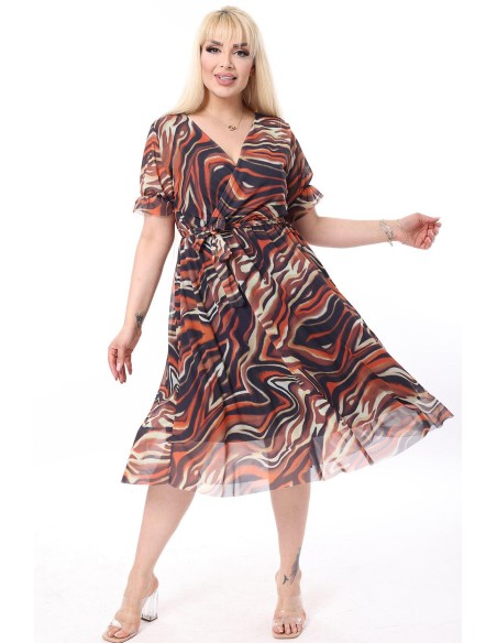 Платье с узорами