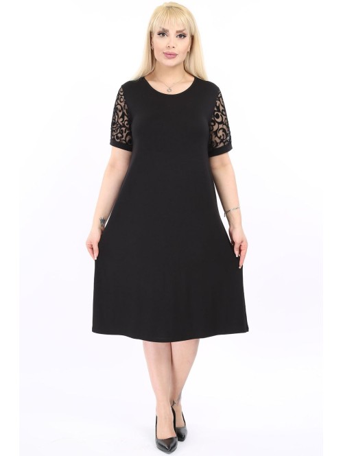 Черное вискозное платье с кружевными... Черное вискозное платье с кружевными...