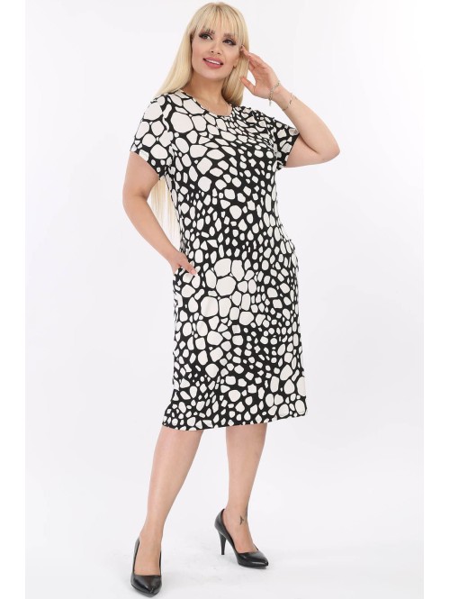 Vienkārša melnbalta kleita Vienkārša melnbalta kleita