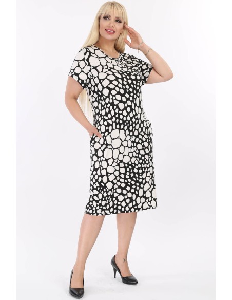 Vienkārša melnbalta kleita