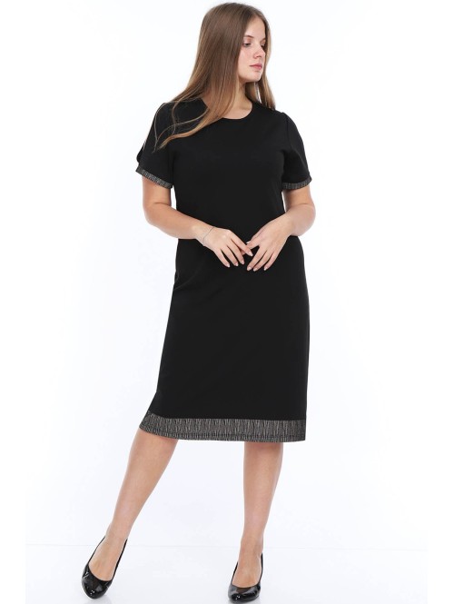 Juoda suknelė trumpomis rankovėmis Juoda suknelė trumpomis rankovėmis