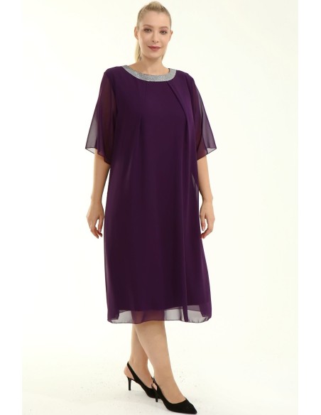 Elegantne pluss suuruses kleit