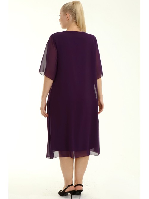 Elegantne pluss suuruses kleit Elegantne pluss suuruses kleit