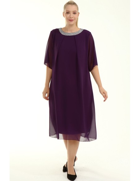 Elegantne pluss suuruses kleit