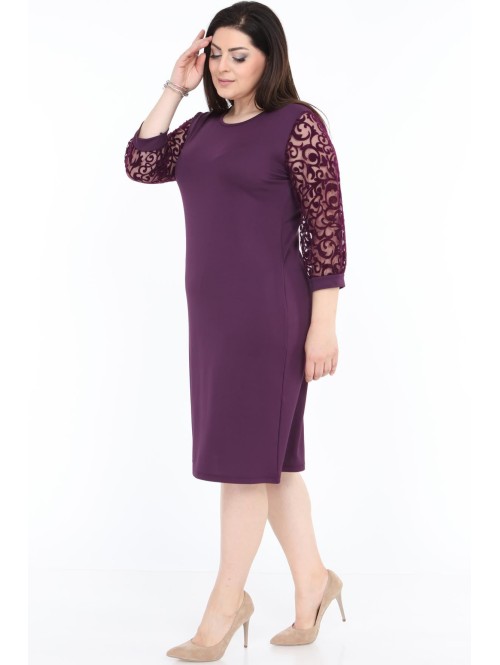 Violeta kleita sievietēm Violeta kleita sievietēm