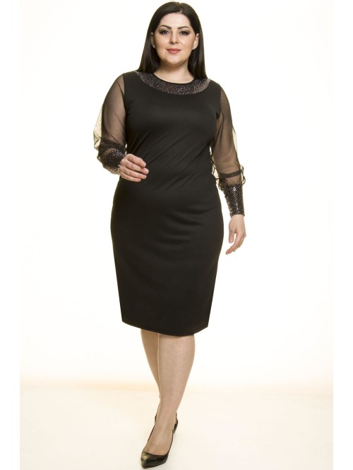 Skaista melna kleita Skaista melna kleita