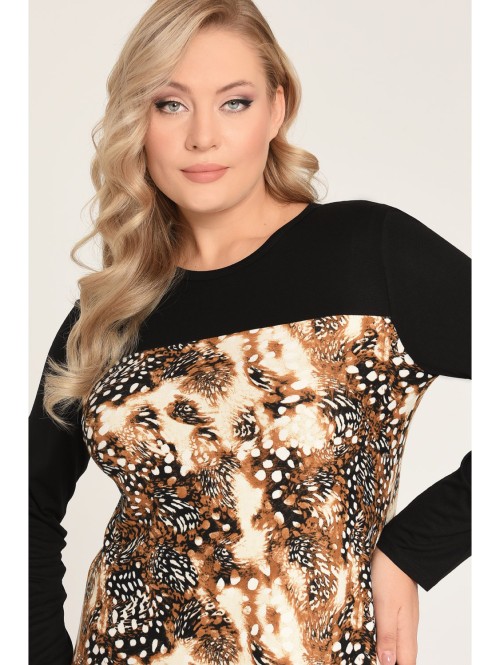 Klassikaline pikkade varrukatega kleit Klassikaline pikkade varrukatega kleit