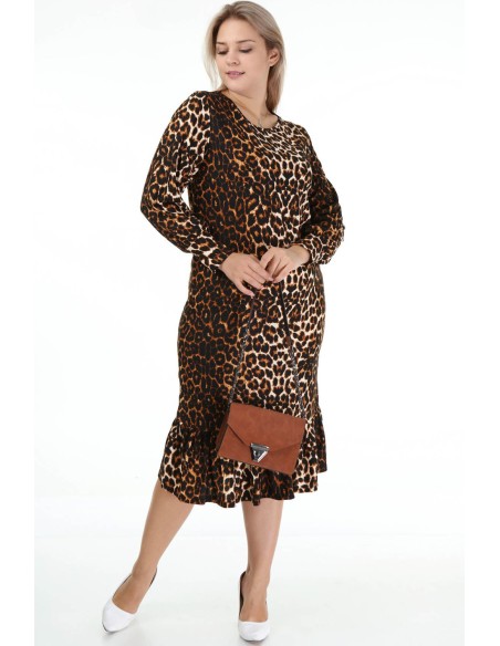 Pikkade varrukatega loomakarva mustriga kleit