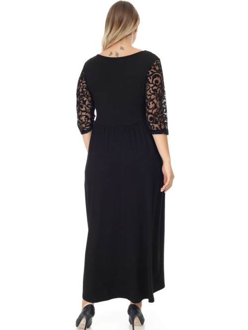 Ilga juoda suknelė Ilga juoda suknelė