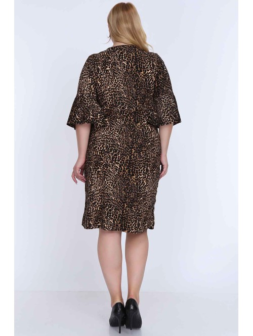 Švelni gyvūnų kailio rašto suknelė Švelni gyvūnų kailio rašto suknelė