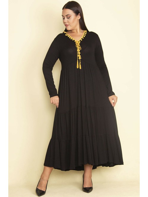 Pikk laienev volangidega kleit Pikk laienev volangidega kleit