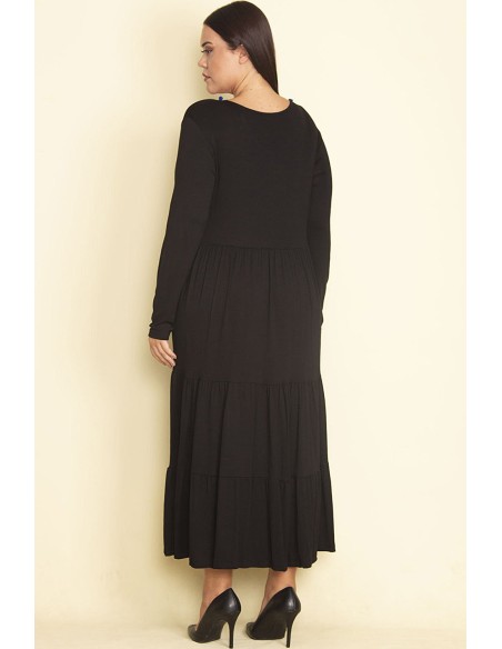 Черное платье макси с длинными рукавами