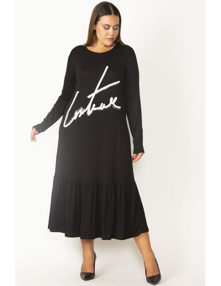 Длинное черное платье с рюшами