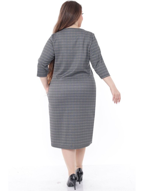 Klasiska kleita no rūtainā žakarda... Klasiska kleita no rūtainā žakarda...