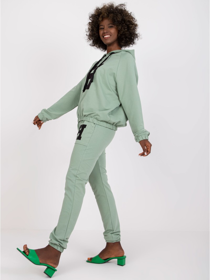 Rinkinys-RV-KMPL-7802.34P-pistacijos