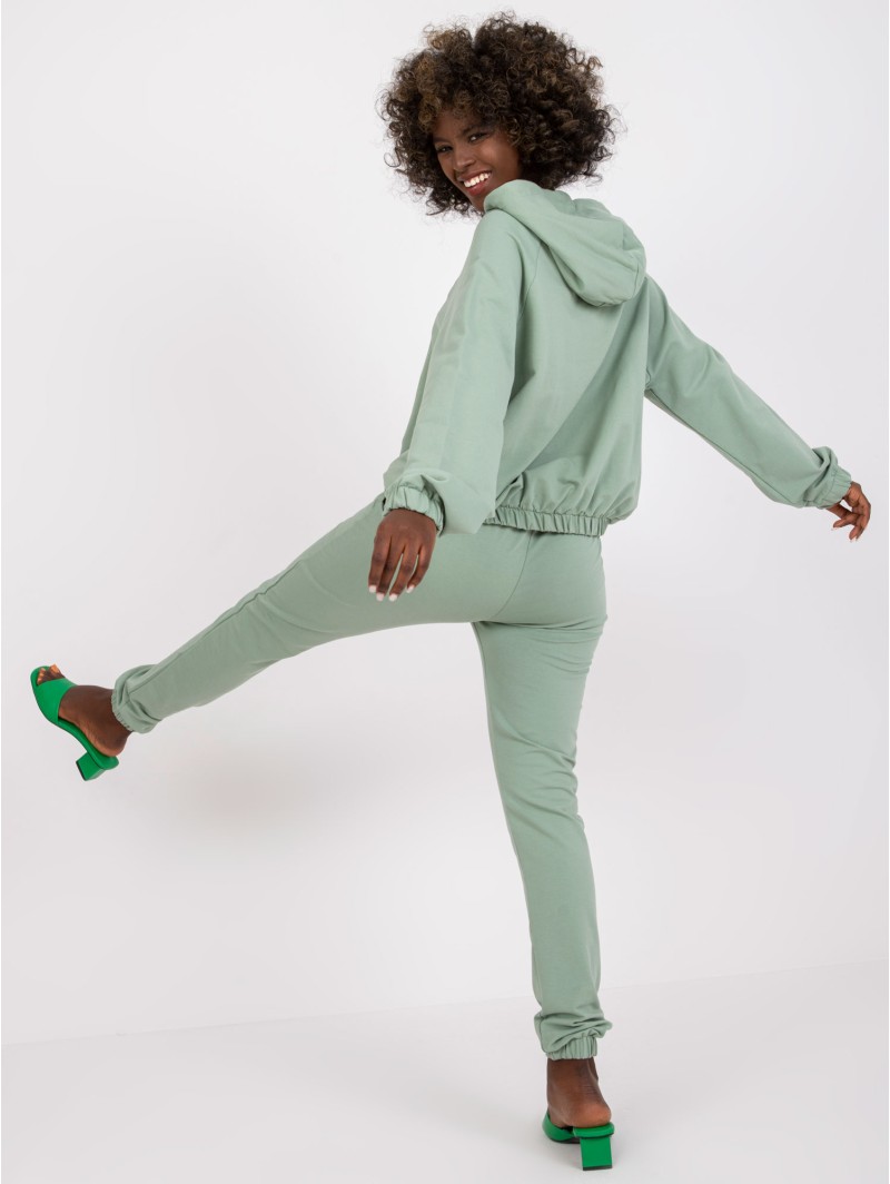 Rinkinys-RV-KMPL-7802.34P-pistacijos