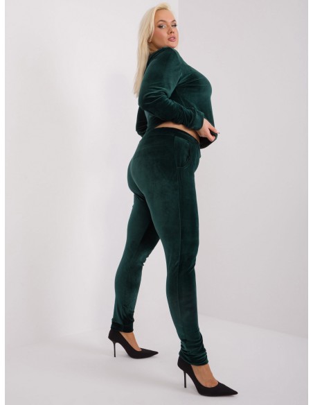 Set-RV-KMPL-6085.05-tamsiai žalia