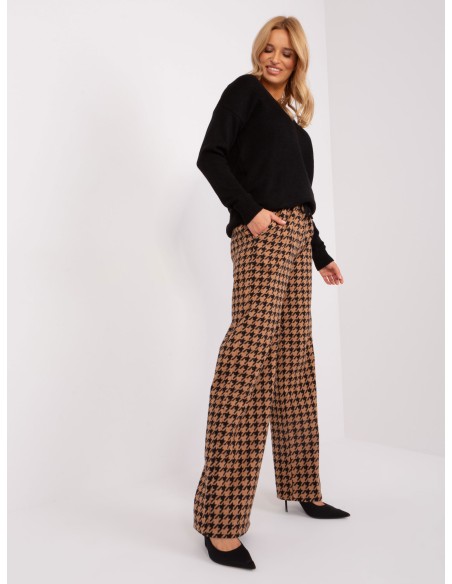 Spodnie-LK-SP-509429.87-camelowy