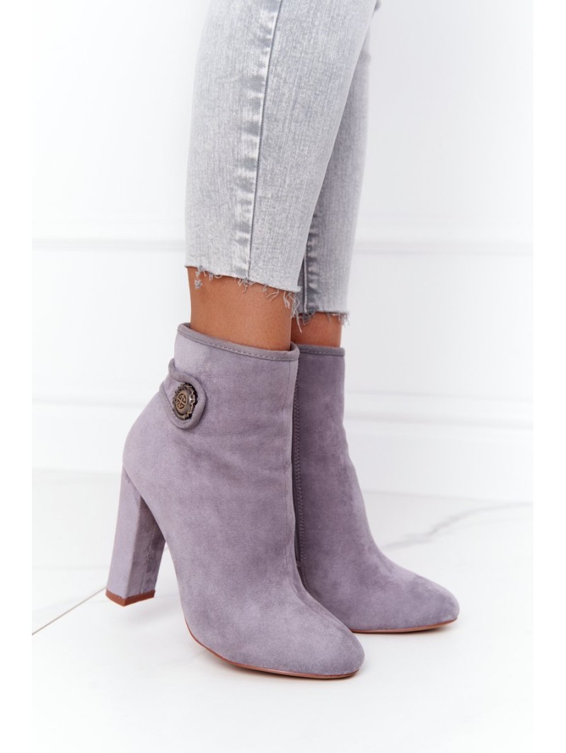 Classic Boots On A Block Heel Lu Boo Grey