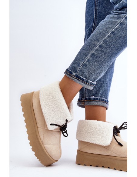 Snow boots on platform with fur light beige Olimuka