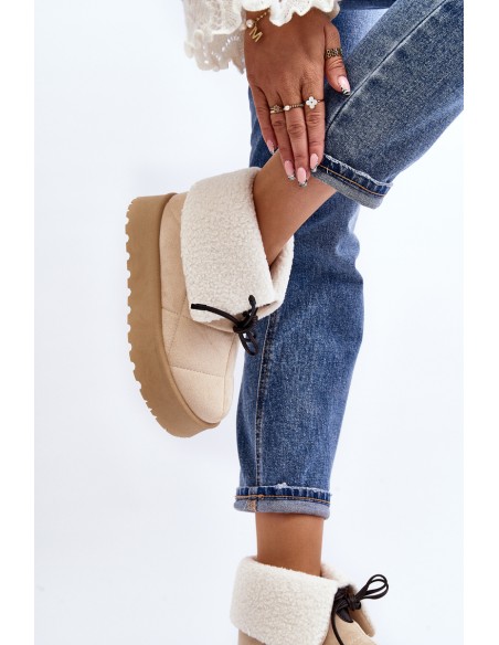Snow boots on platform with fur light beige Olimuka