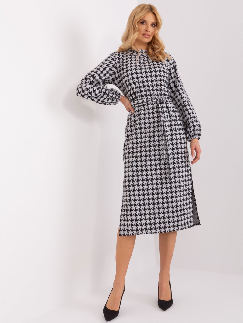 Suknelė balta-juoda