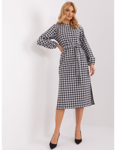 Suknelė balta-juoda