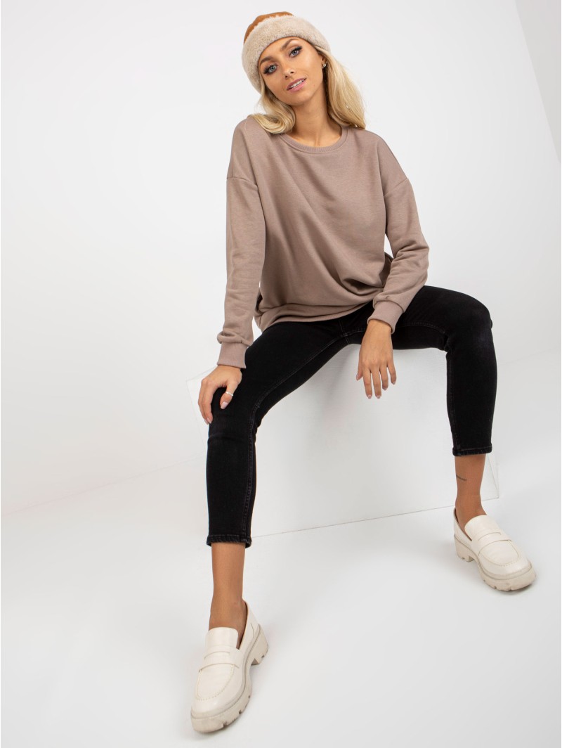 Megztinis tamsiai smėlio spalvos