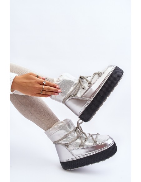 Women's Snow Boots with Silver Lacing Toolsa