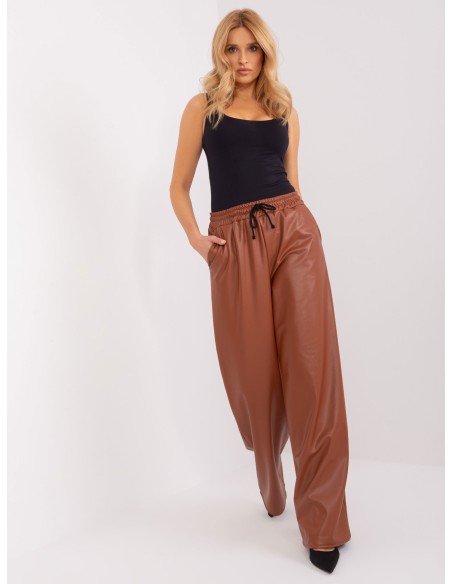 Spodnie-LK-SP-509453.47-jasny brązowy