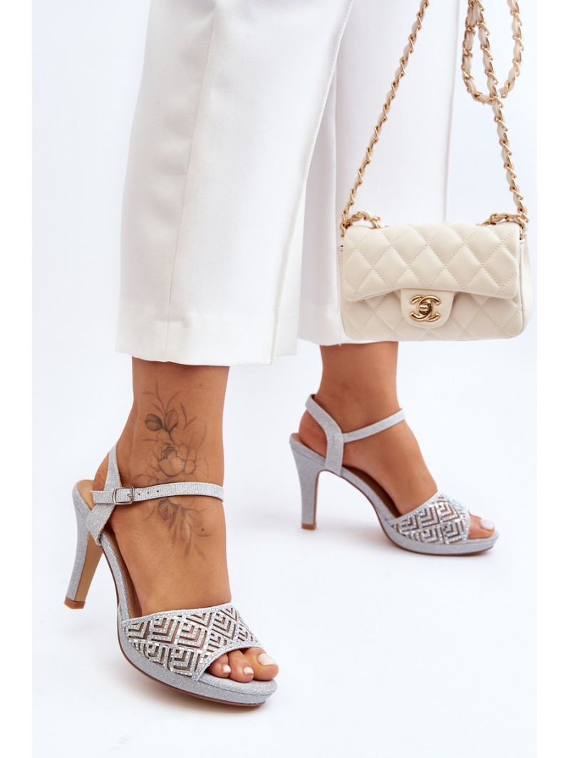 Embellished Sandals with Heel D&A MR1038-44 Silver Embellished Sandals with Heel D&A MR1038-44 Silver