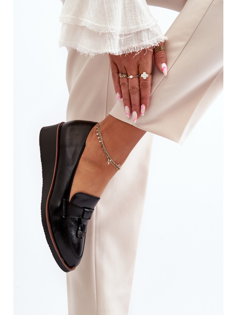 Moteriški batai su pleištu su puošmena Black Miliret