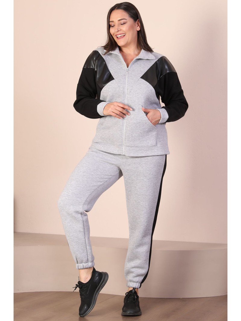 Женский спортивный костюм на молнии Женский спортивный костюм на молнии