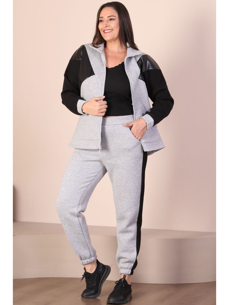 Naiste tõmblukuga dressid Naiste tõmblukuga dressid