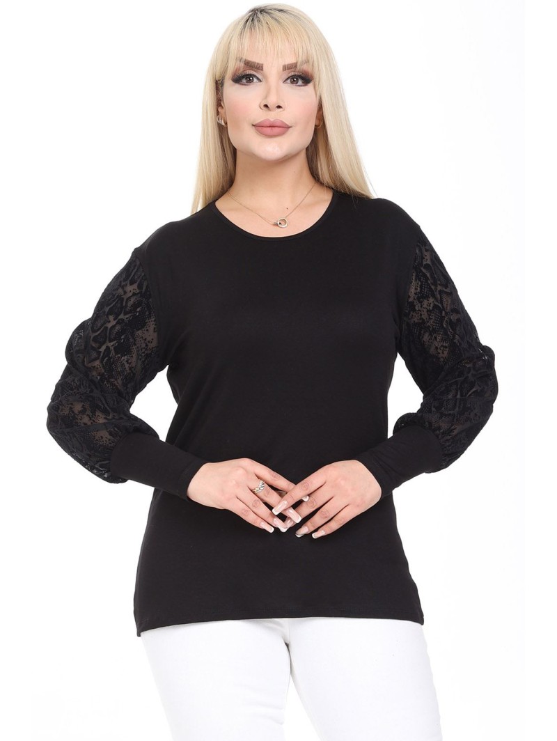 Eleganta melna blūze ar greznām... Eleganta melna blūze ar greznām...